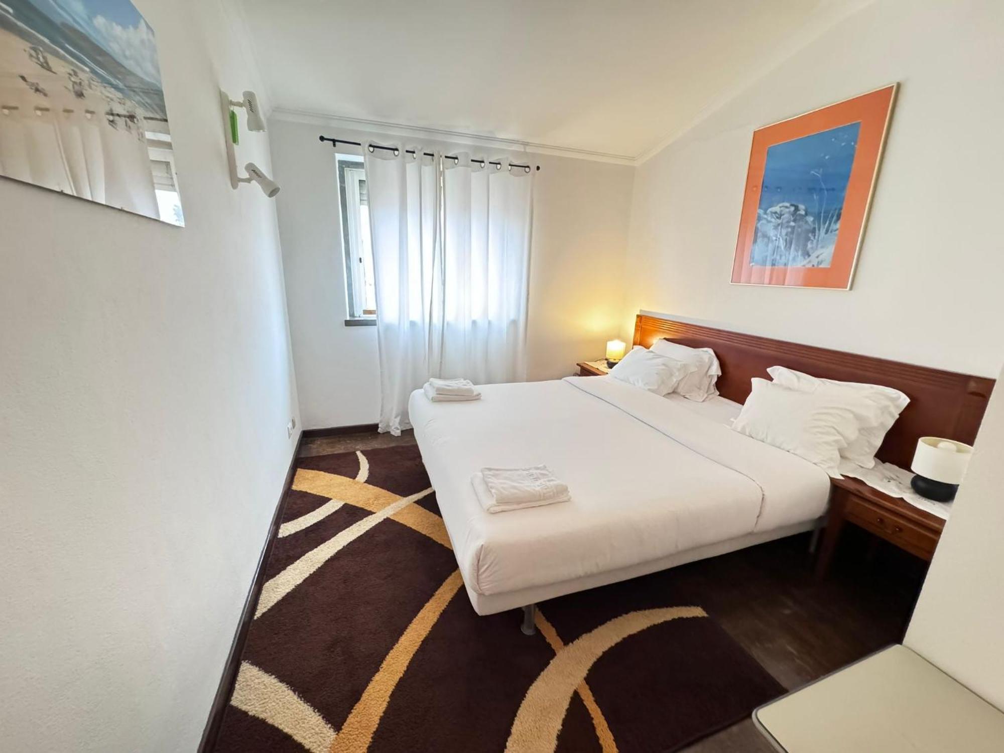 The Pearl - Cascais Guest House - City & Beach Экстерьер фото